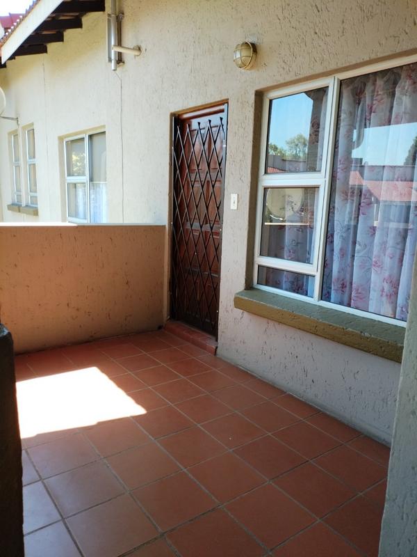 2 Bedroom Property for Sale in Vaalpark Free State